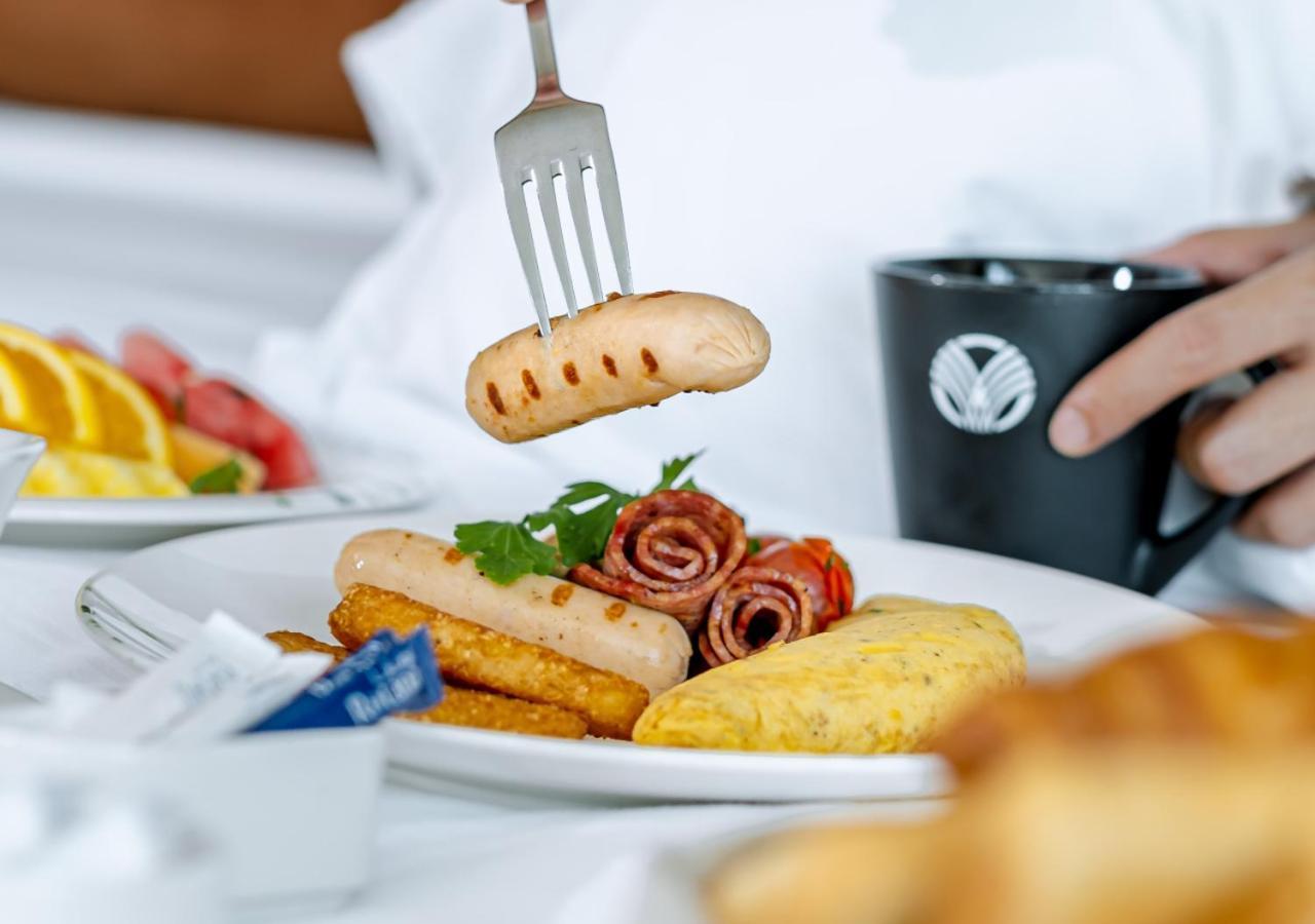 City Centre Rotana Dauhá Exteriér fotografie A breakfast at the hotel